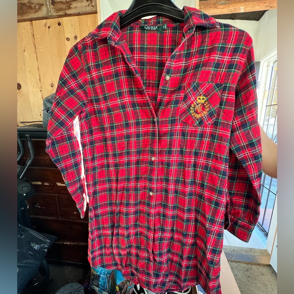 Ralph Lauren sleeshirt